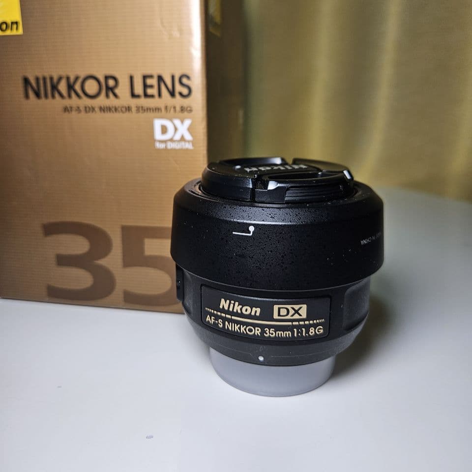 レンズ３本Nikon D5300 AF-P 18-55 VR+単焦点望遠