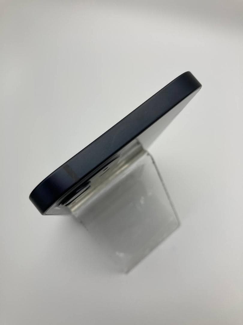 美品 iPhone 12 64GB バッテリー83% -3757