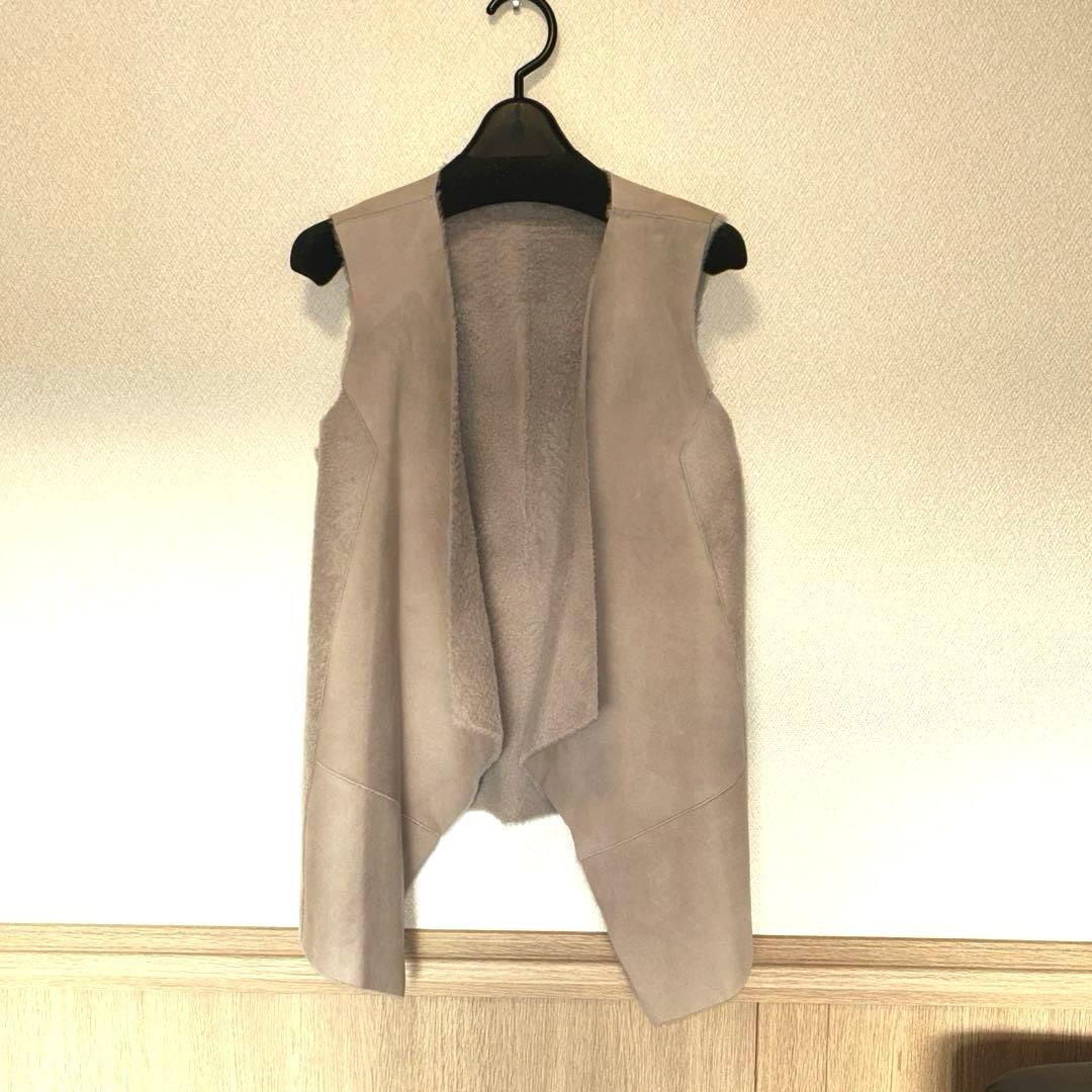 タグ付き新品　KARL DONOGHUE カールドノヒュー ムートンジレ　18万