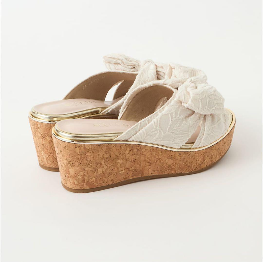 DIANA リボンウェッジミュール