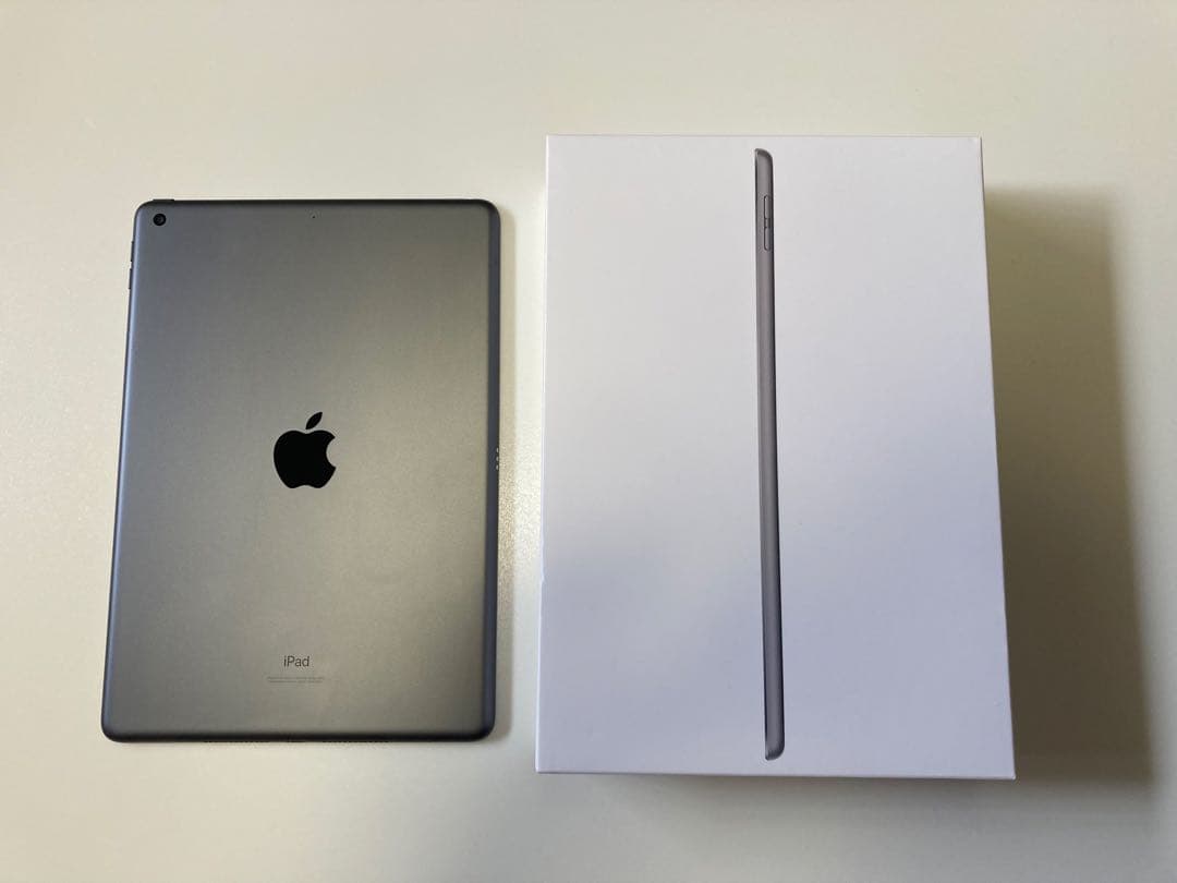 iPad 第9世代 本体 箱付き