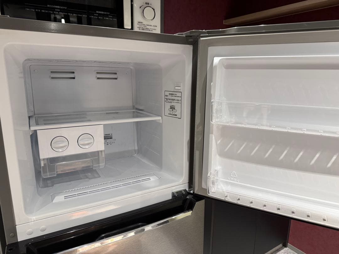 hisenseシルバー冷蔵庫 2021製　専用
