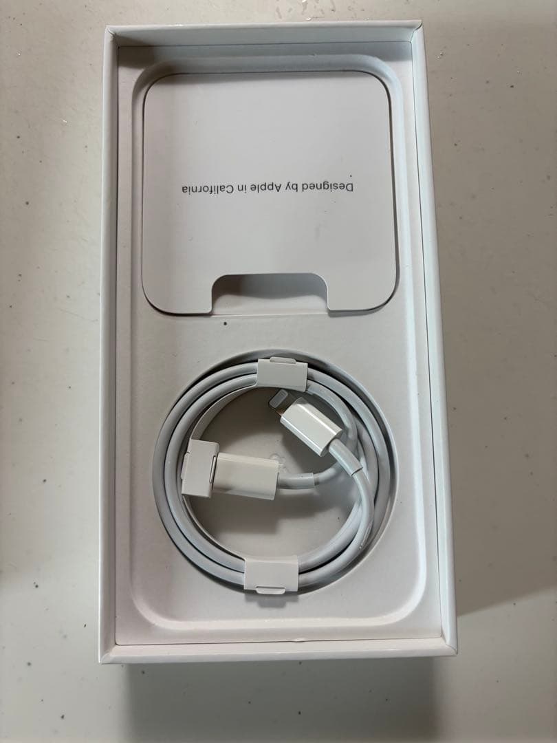 Apple iPhone 12 青色 本体　SIMなし