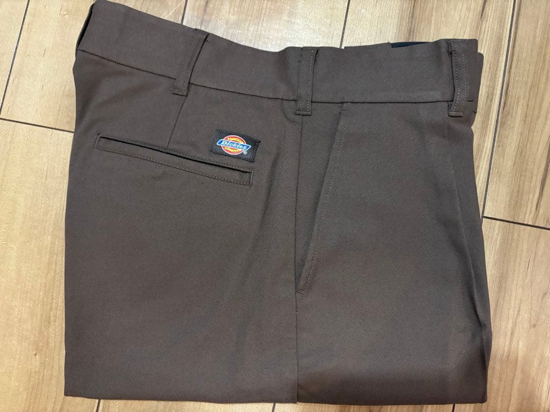 Dickies × green label TR プリーツワイドテーパードパンツ