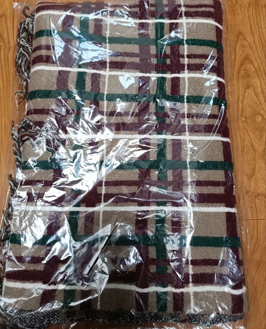 おまけノベルティ　マフラーつき【タグつき未使用品】AMERI ファーベスト