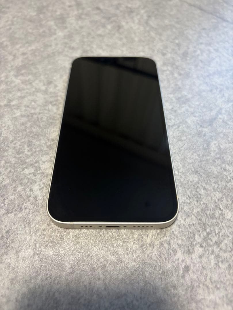 早い者勝ち！iPhone 13 256GB SIMフリー スターライト本体