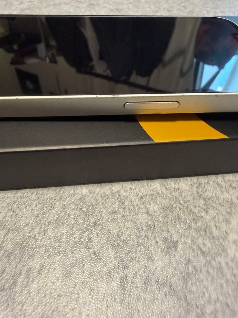 早い者勝ち！iPhone 13 256GB SIMフリー スターライト本体