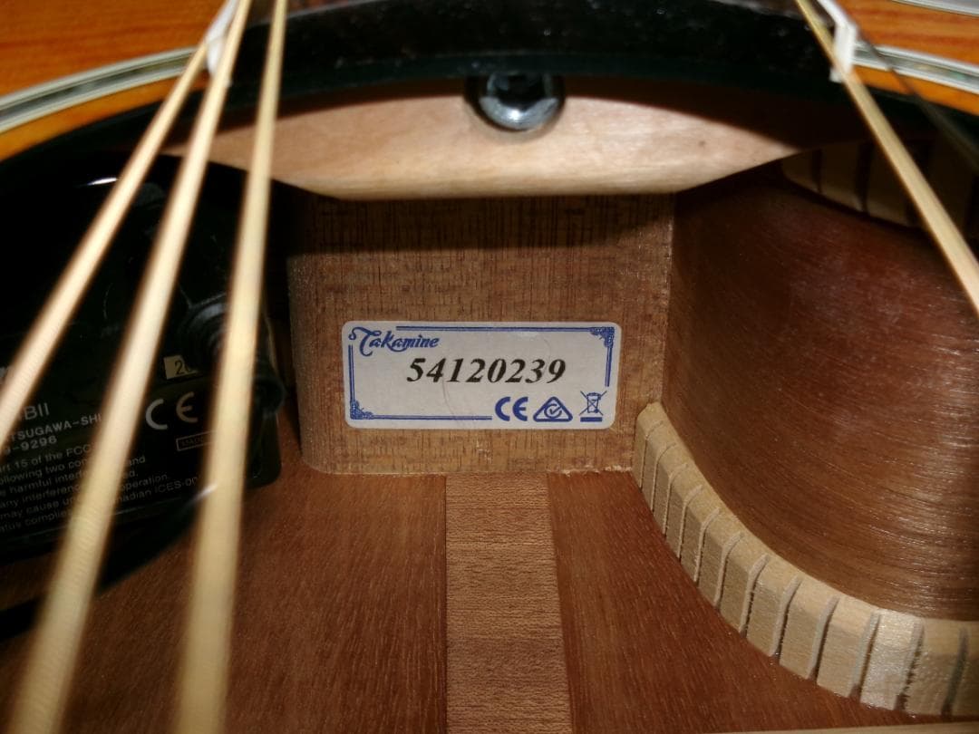 美品！2016年 Takamine PTU121C-VN　日本製・ハンドクラフト