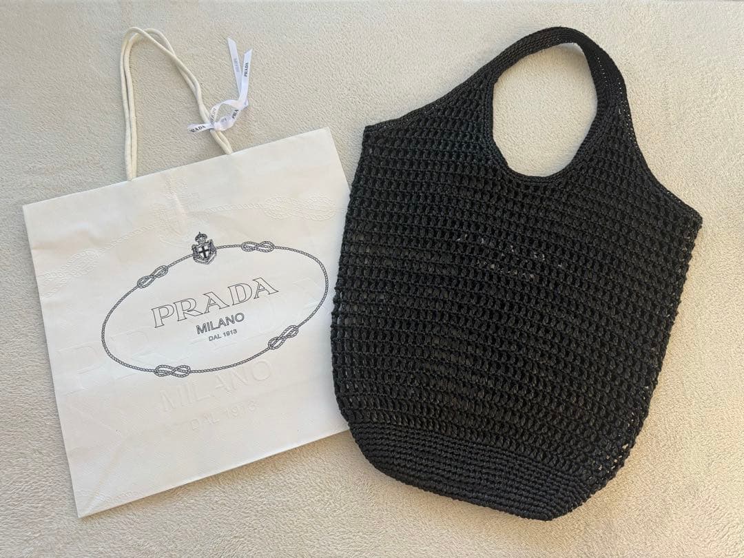 PRADA　プラダ　ラフィアトートバッグ