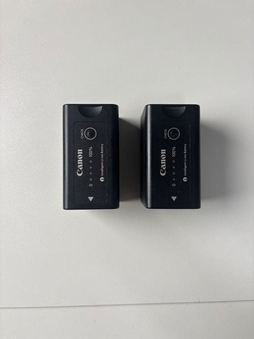 最終価格 美品 ランタイム33.8時間　RED KOMODO 6K