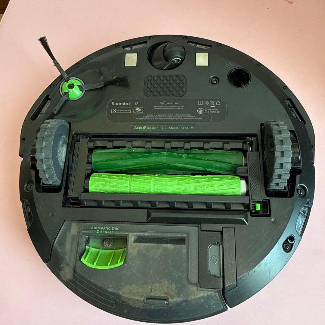 iRobot rumba i7+ロボット掃除機本体 ブラック