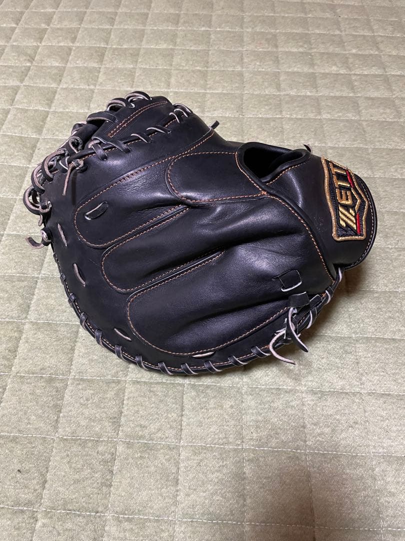 ゼットプロステイタス　中村悠平モデル