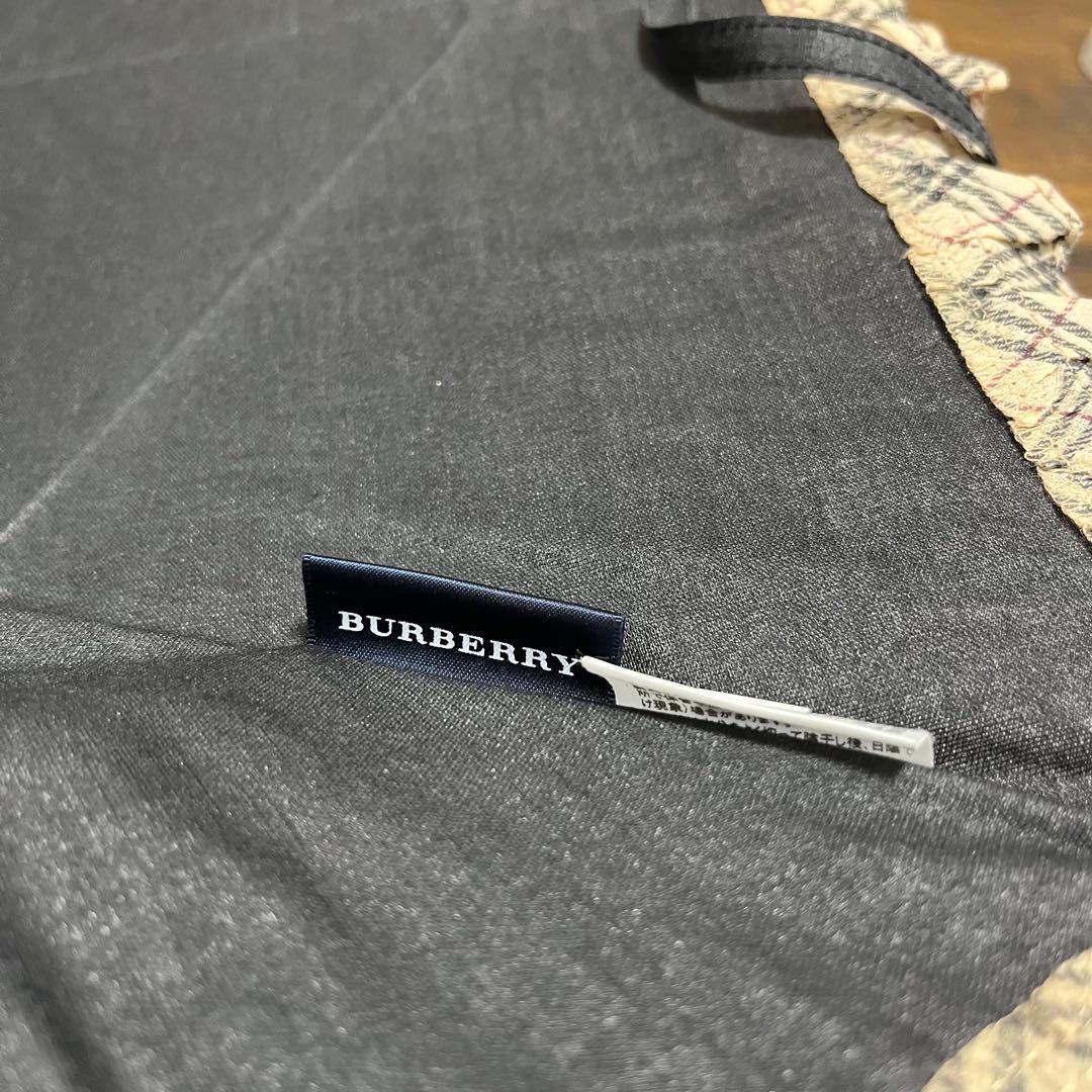 美品✨BURBERRY バーバリー フリル付き折りたたみ日傘 ブラック