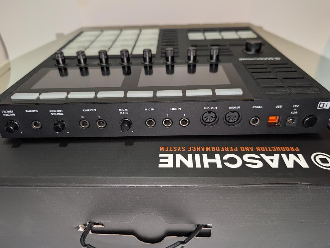 MASCHINE DJ機材 拡張パッド