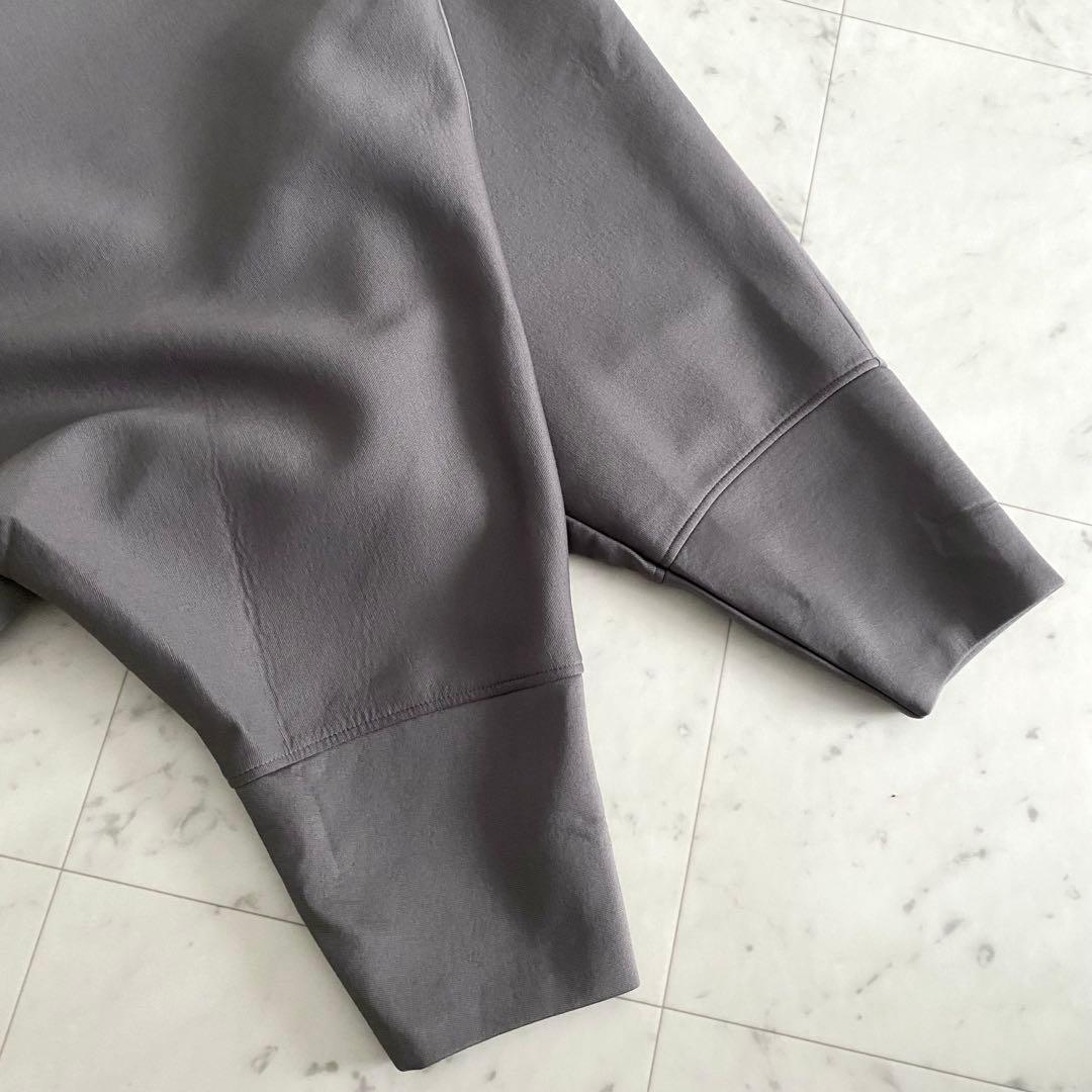 美品 アドーア ADORE コンフォートボンディングロングトップス ゆったり