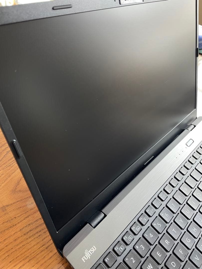 美品 FMV Lite 5515/H 富士通 ノートパソコン
