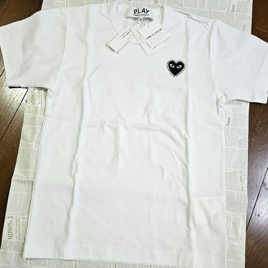 COMME des GARÇONS PLAY 白Tシャツ XS 新品