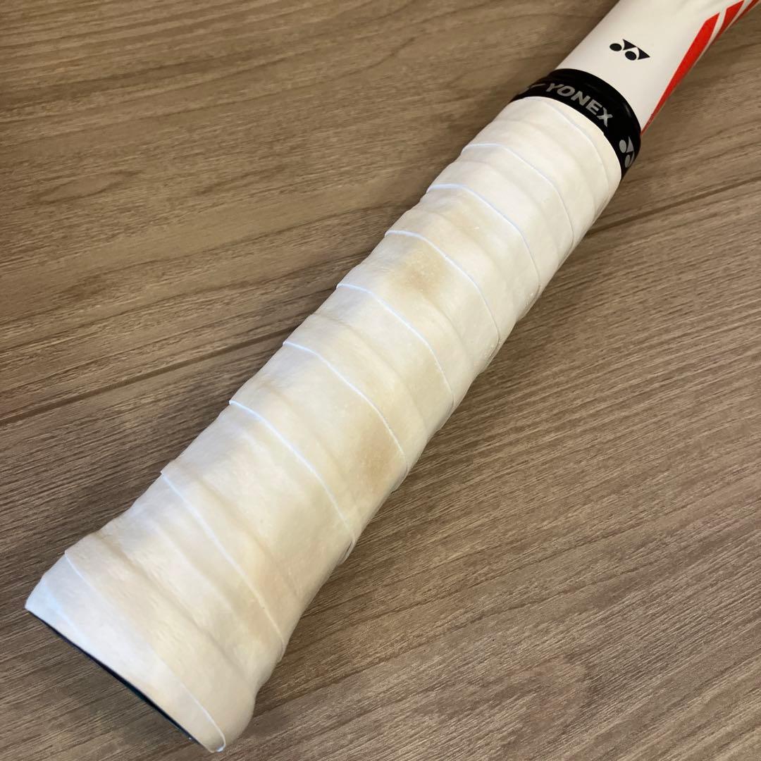 ヨネックス　ソフトテニスラケット　ボルトレイジ7V　ホワイト/グレー＜VR7V＞