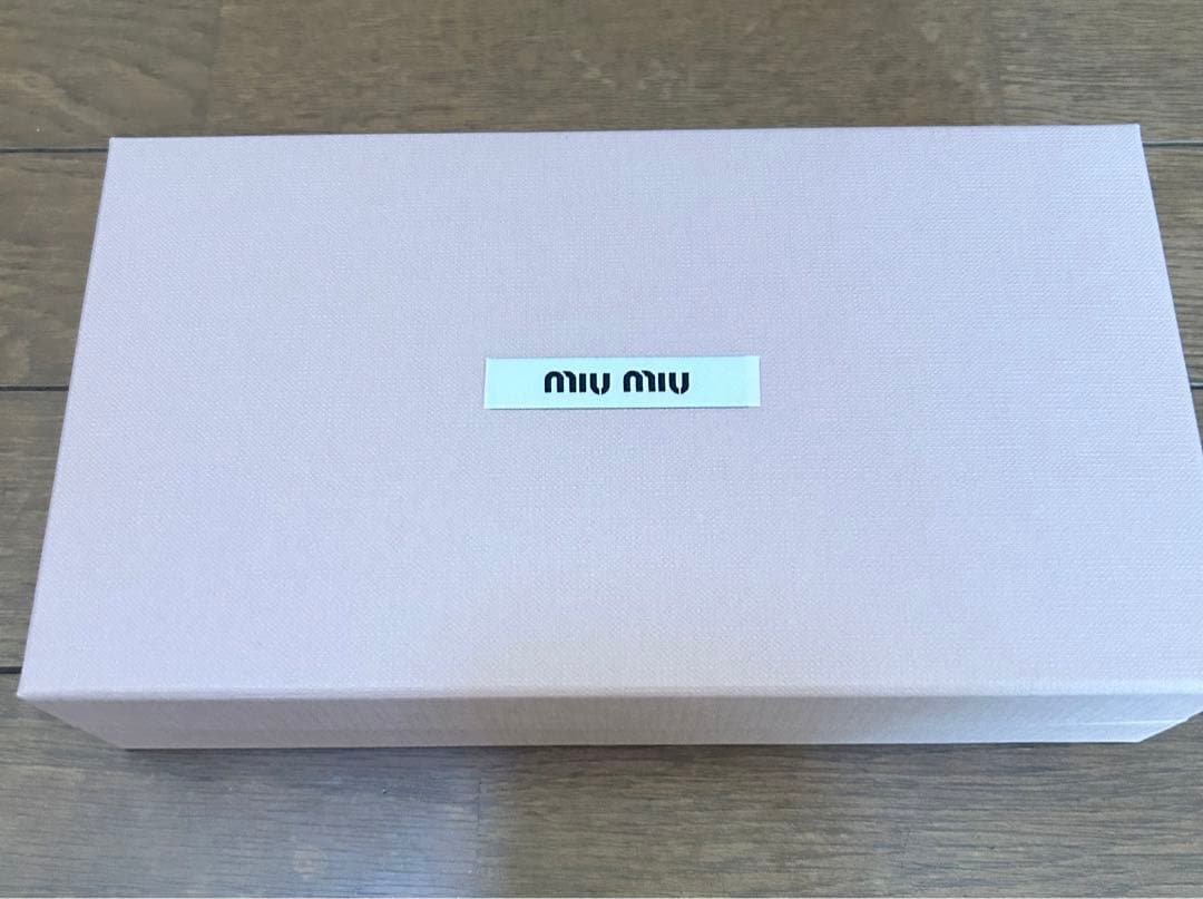 miumiu マテラッセ　ショルダーバッグ