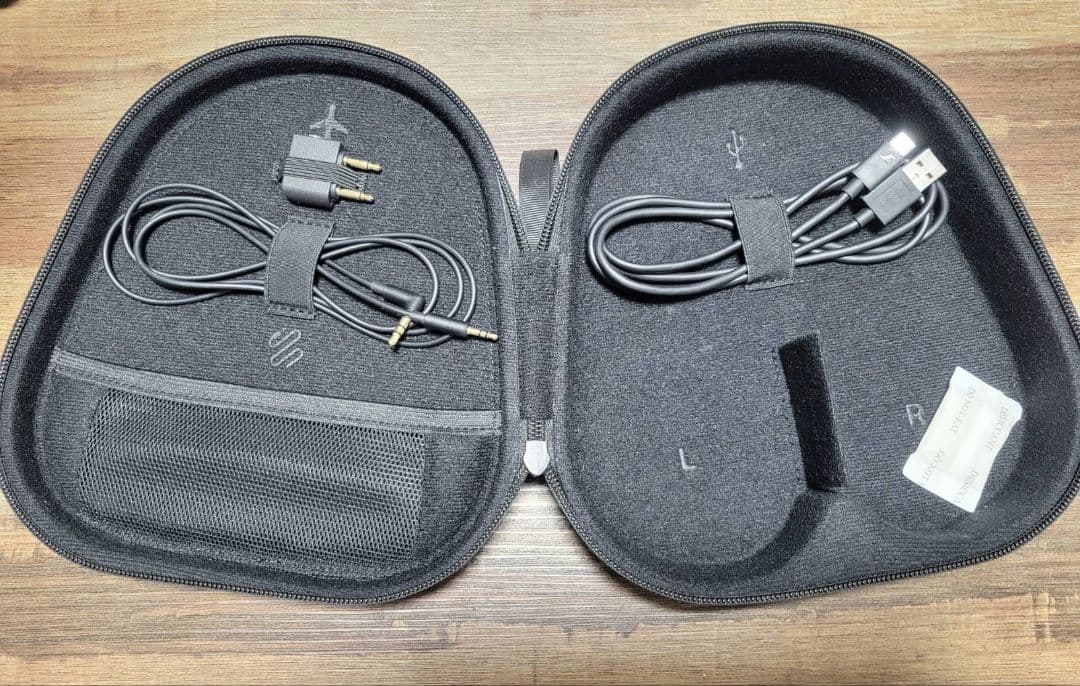 Sennheiser Momentum 4 ワイヤレスヘッドセット【カバー付】