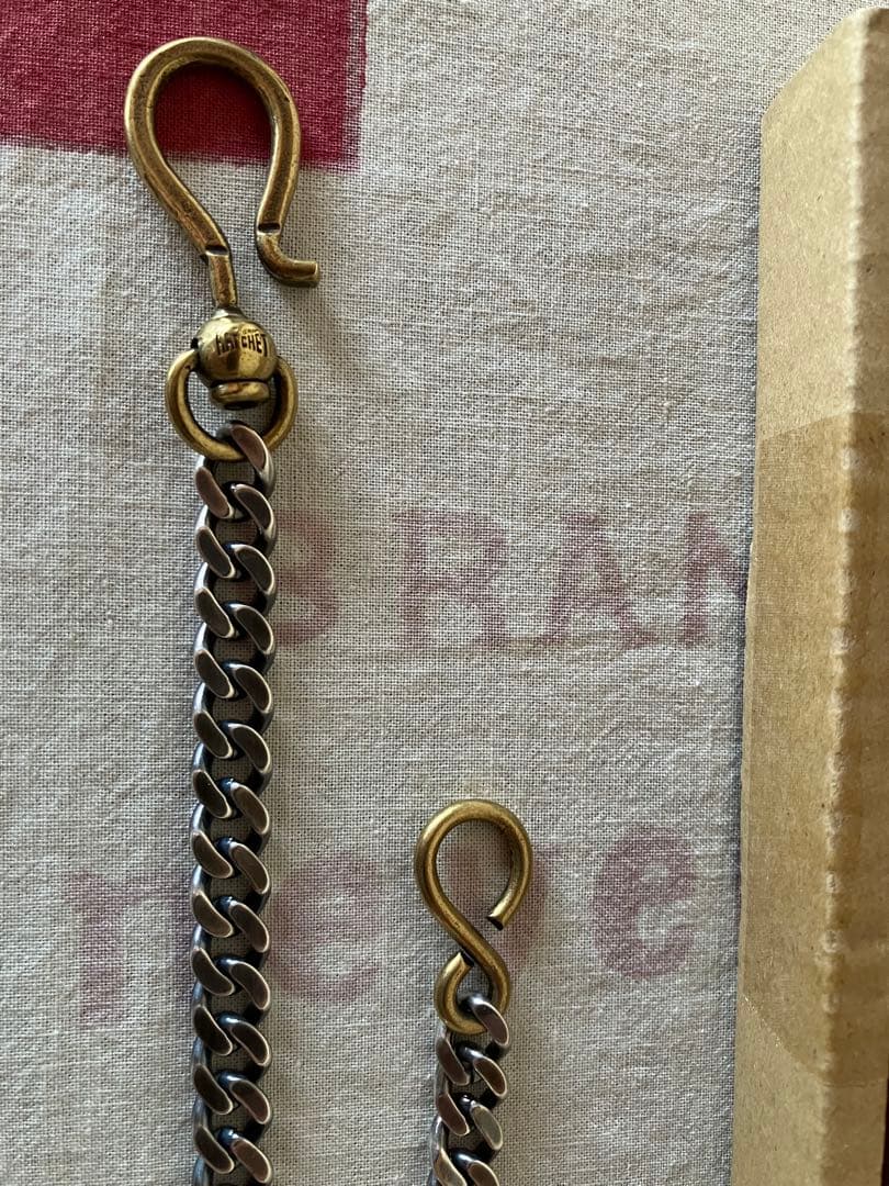 HATCHET ウォレットチェーン 約40cm ステッカー付き