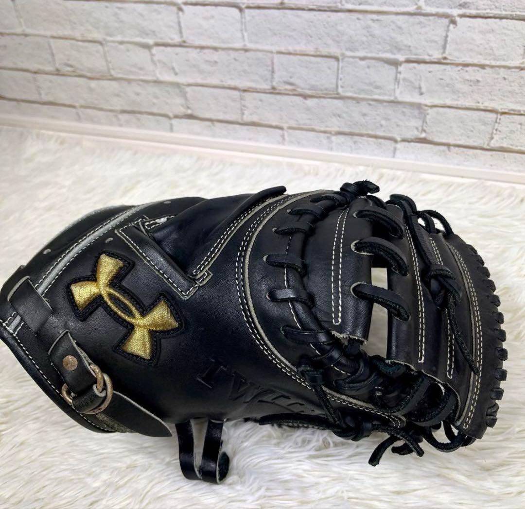 アンダーアーマー キャッチャーミット 軟式 ブラック × ゴールド