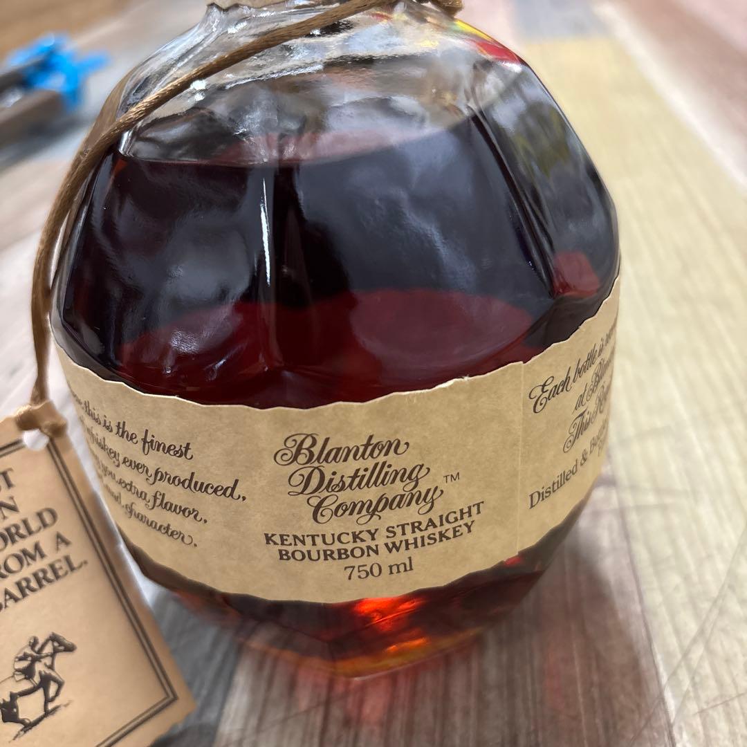 ブラントン シングルバレル バーボン ウイスキー 46.5％ 750m