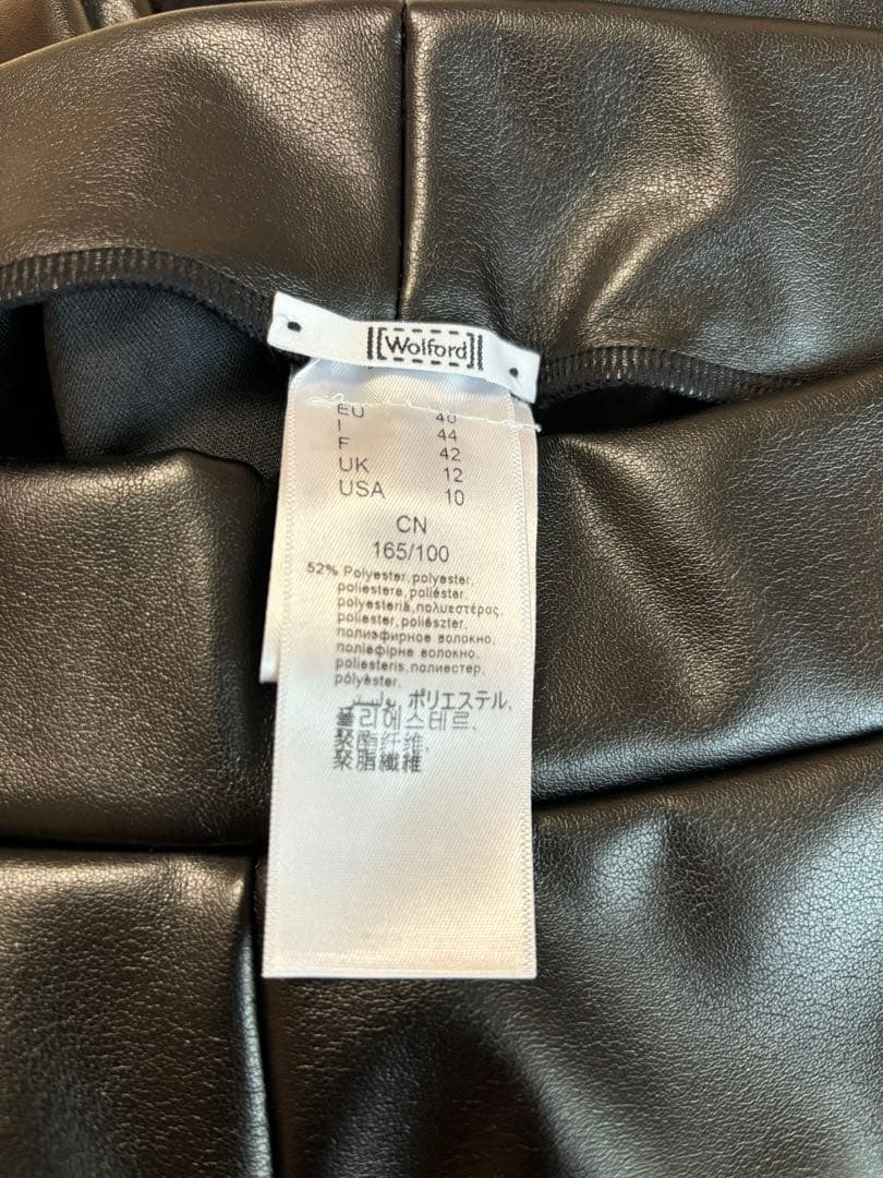 WOLFORD ウォルフォード　レザー　レギンス　新品未使用品