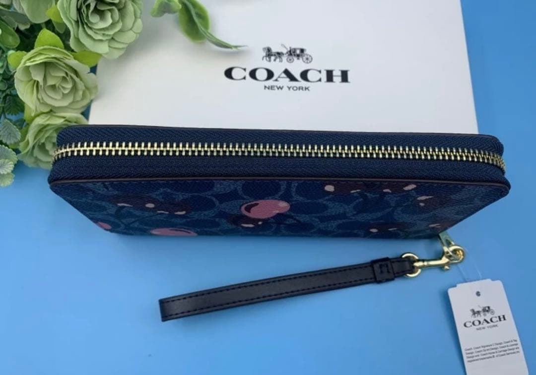COACH チェリー柄 長財布 ネイビー