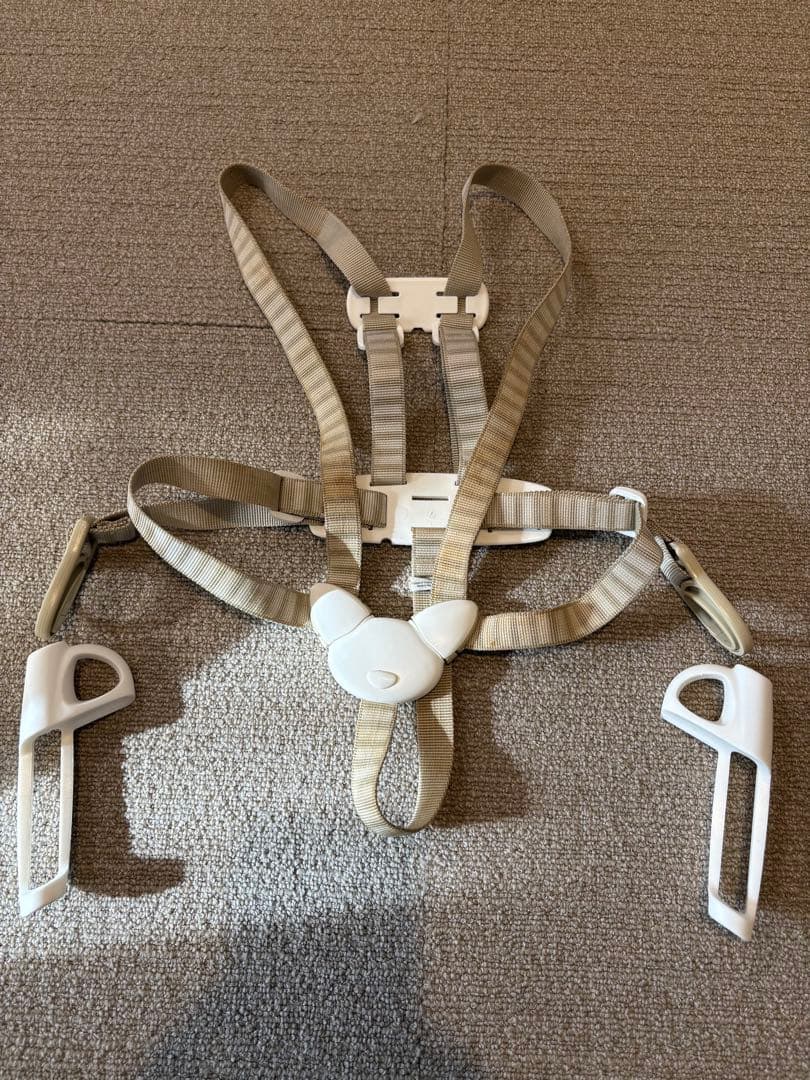 トリップトラップ：ベビーセット/トレイ/ハーネス/クッション