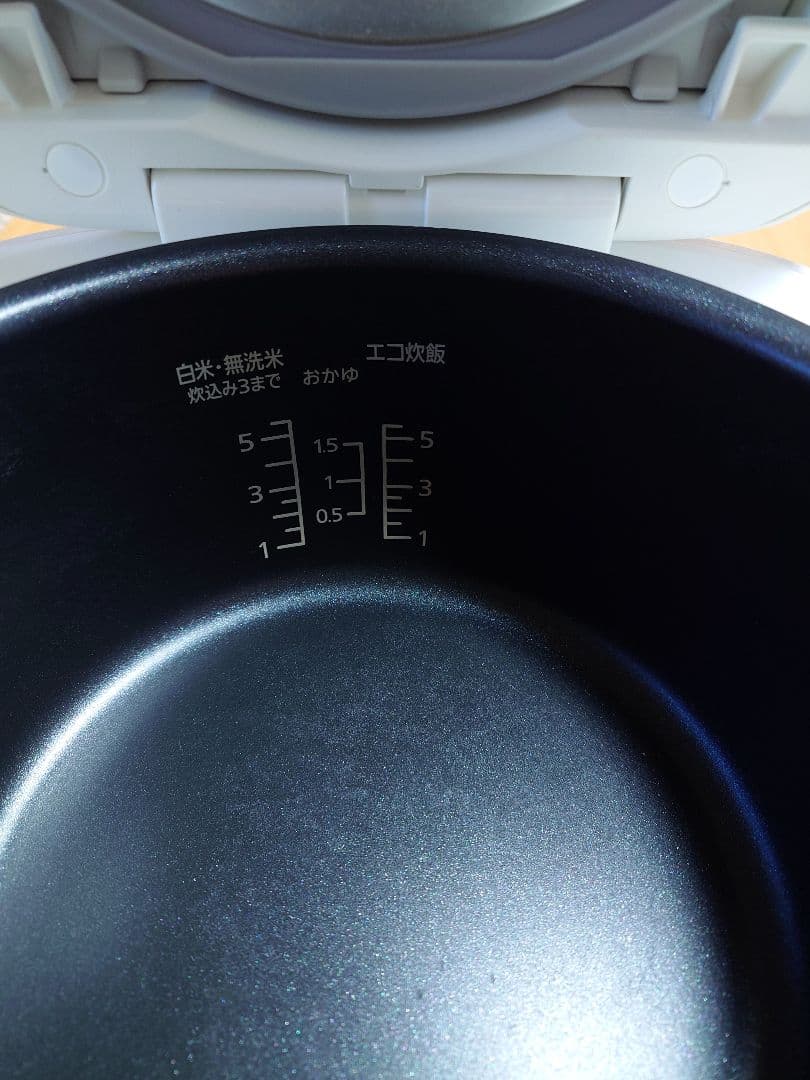 3年保証付　5.5合　Panasonic SR-A110D マイコン　炊飯器