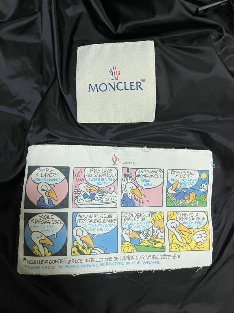 【たほ】MONCLERモンクレールのダウンベスト　サイズ6 黒　ブラック