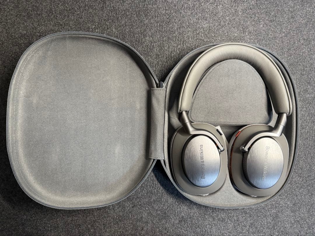 ヘッドホン Bowers & Wilkins PX8 McLaren Edition