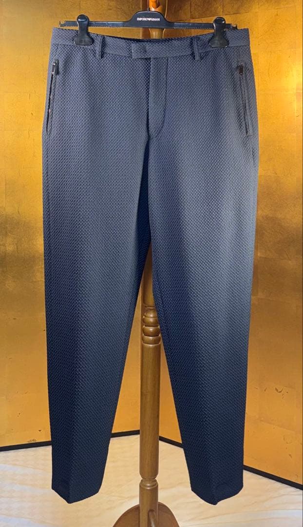 【エンポリオアルマーニ】極美品定価280,000円ネイビーセットアップ52