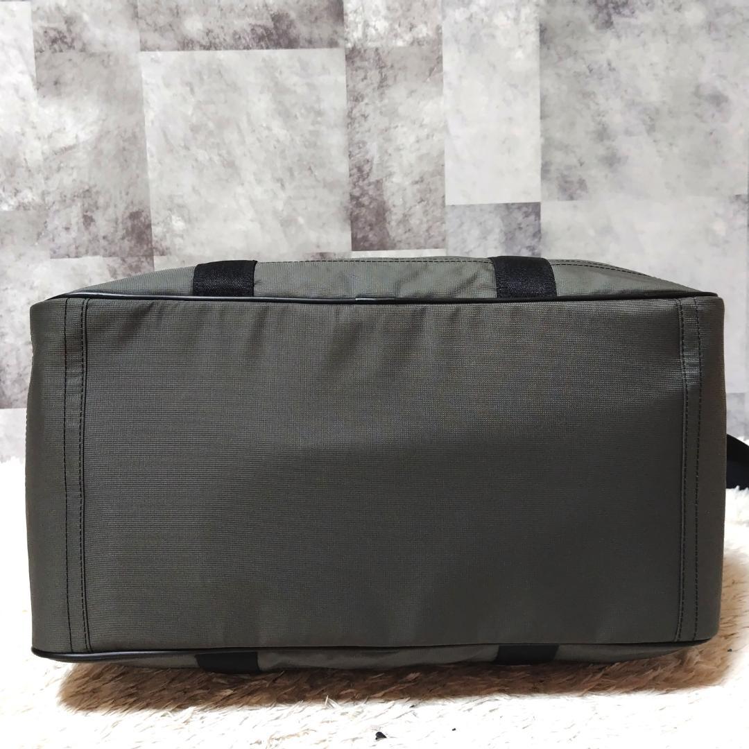 極美品 コーチ ボイジャー ジム バッグ グレー 2way 大容量 ナイロン