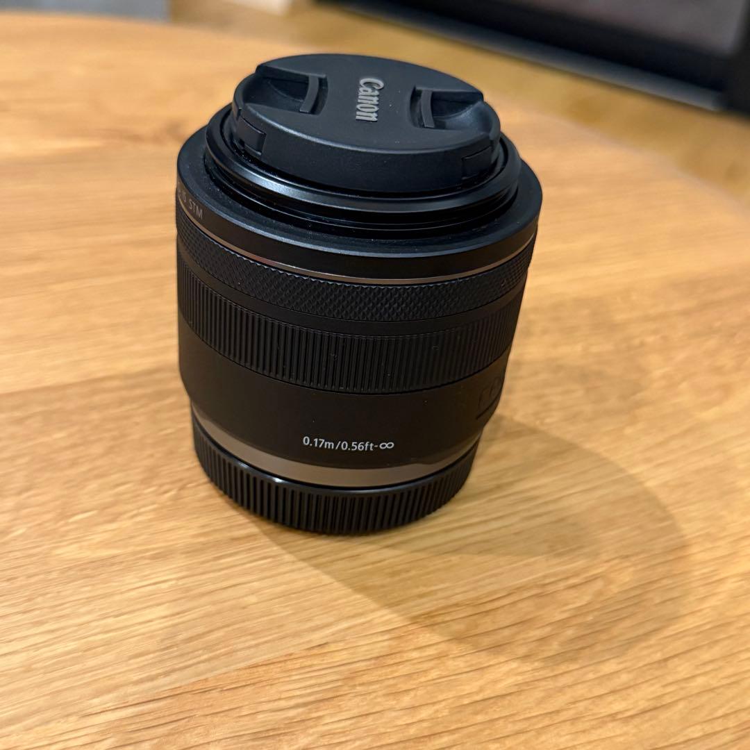 【ほぼ未使用】キャノン RF35mm F1.8 MACRO IS STM