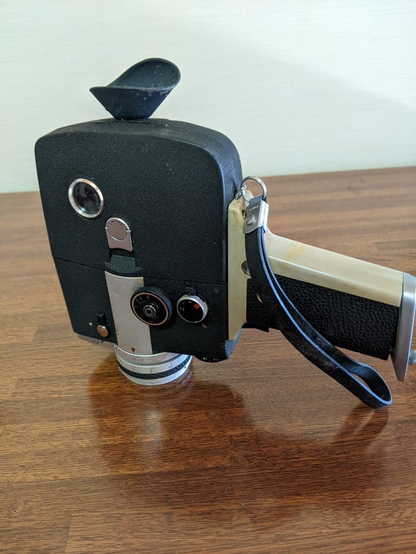 A114-1/FUJICA/Z400/８ミリフィルムカメラ/ジャンク品/レトロ品