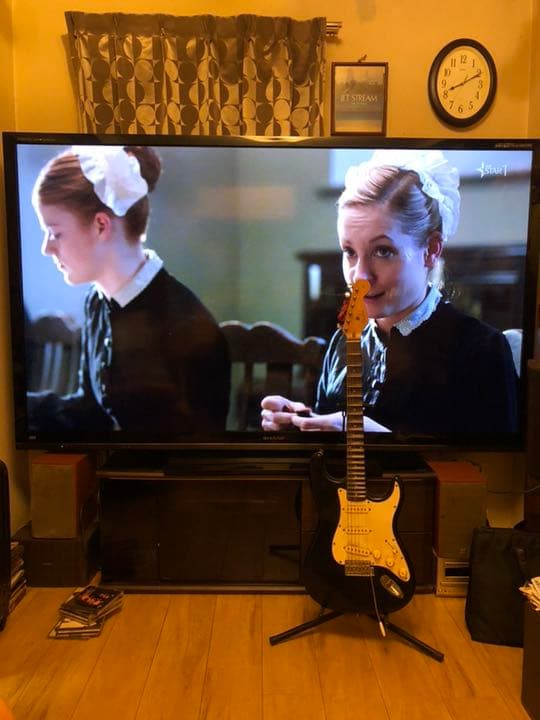 AQUOS 80 インチ 液晶　配送不可