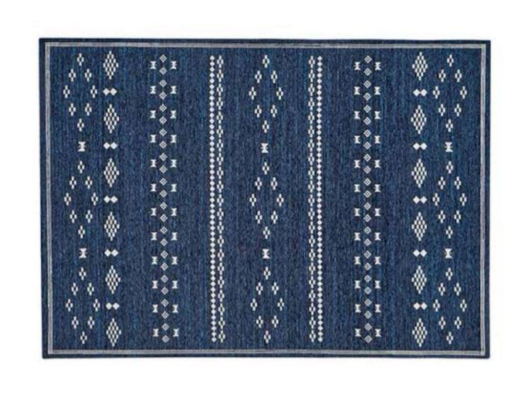 unico ラグ　ウニコ　AKHNI