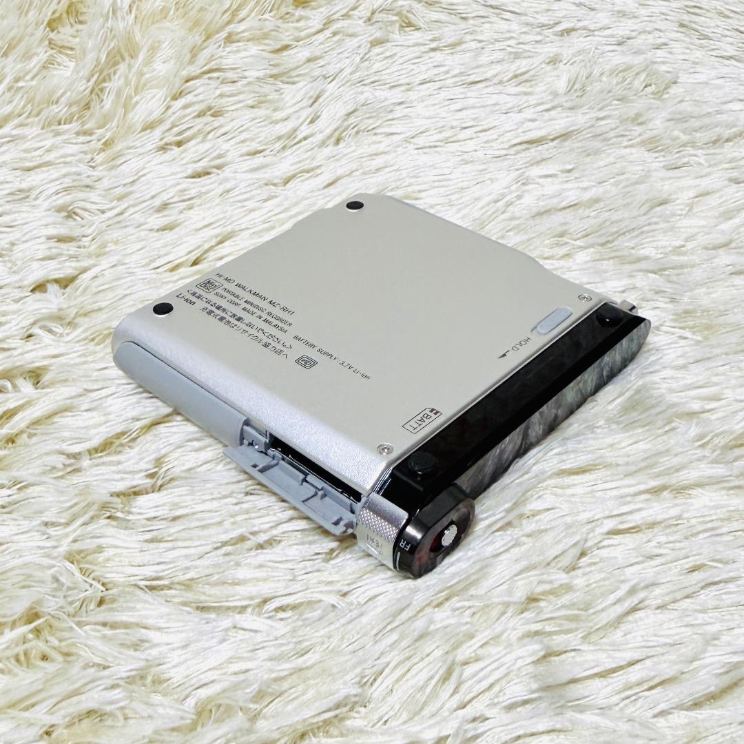 【SONY】 MZ-RH1 S Hi-MD WALKMAN ソニー ウォークマン
