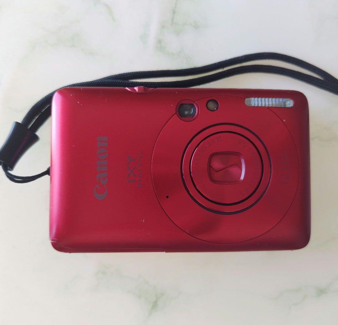 Canon IXY コンパクトデジタルカメラ レッド