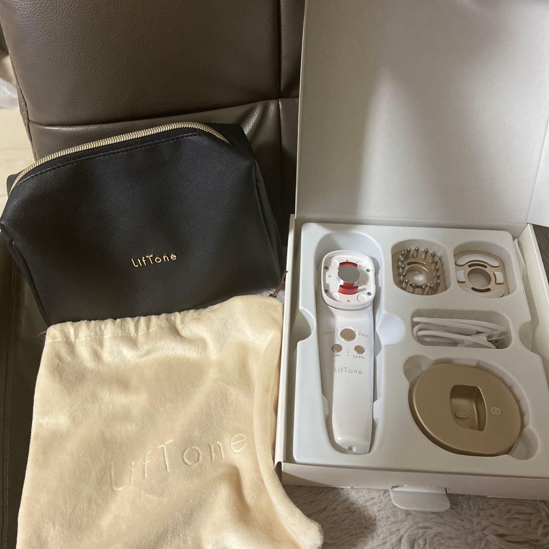 LifTone 美顔器 充実の付属品付き