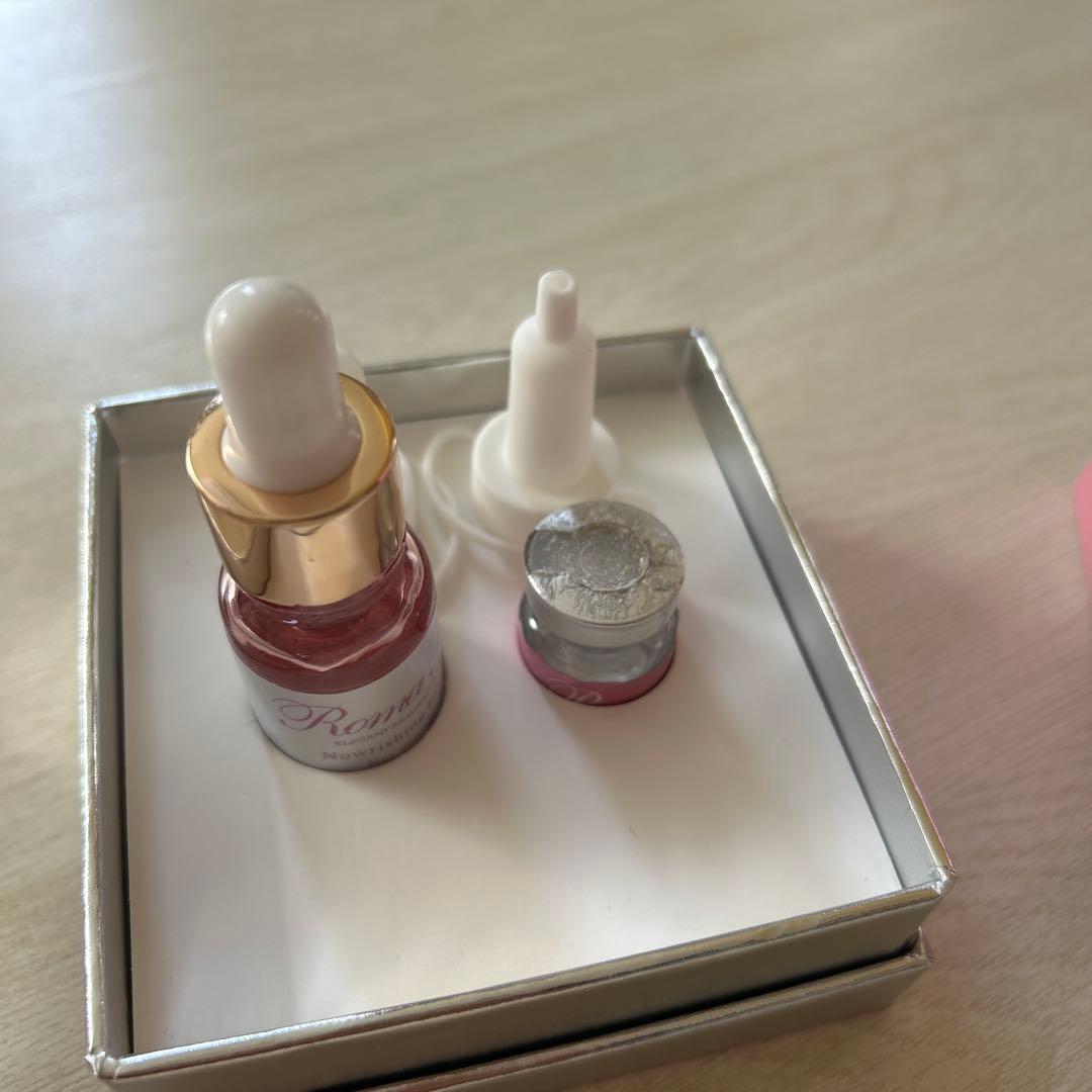 ROMAPINKローマピンク／ボディセラム、リップセラム