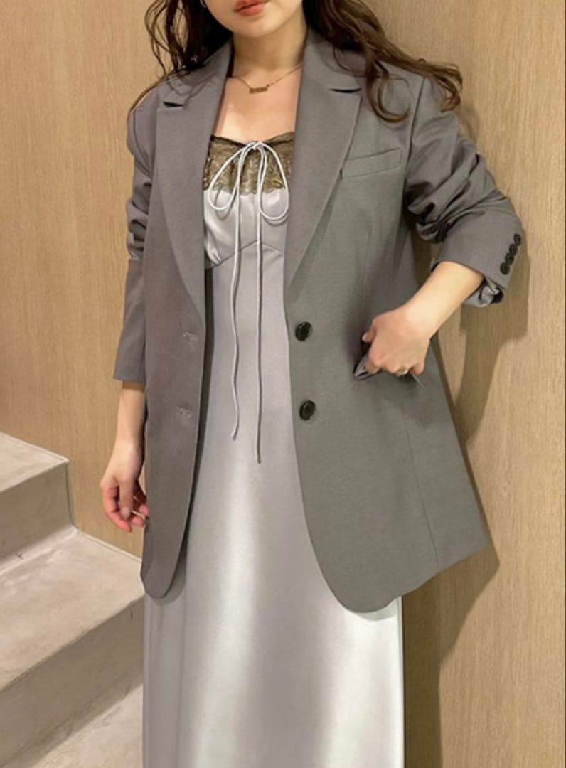 LILY BROWN（リリーブラウン）ヴィンテージレーストリムサテンロングドレス