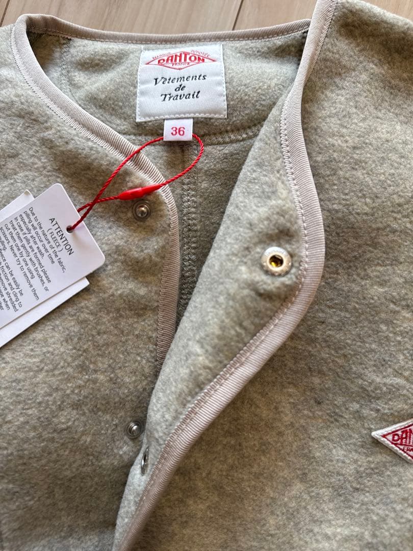 未使用品　ダントン　ノーカラージャケットマーブル36 Mサイズ