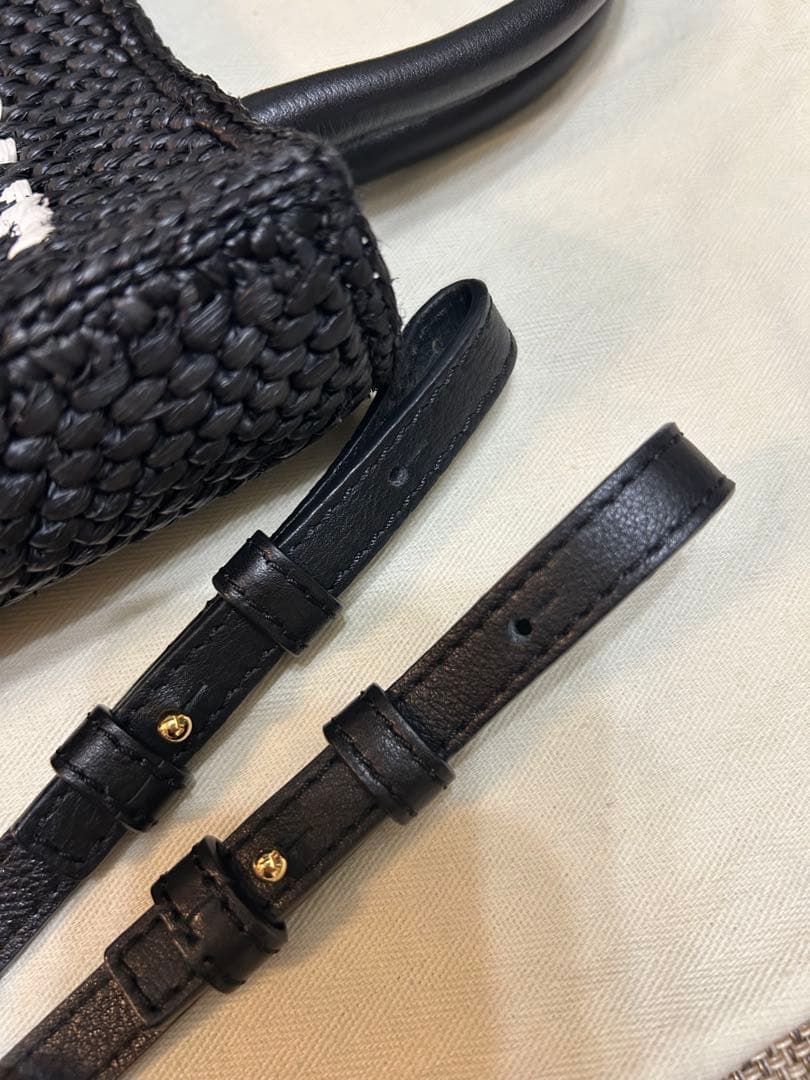 ロエベLOEWE ラフィア　トートバッグ　ショルダー　ロゴ