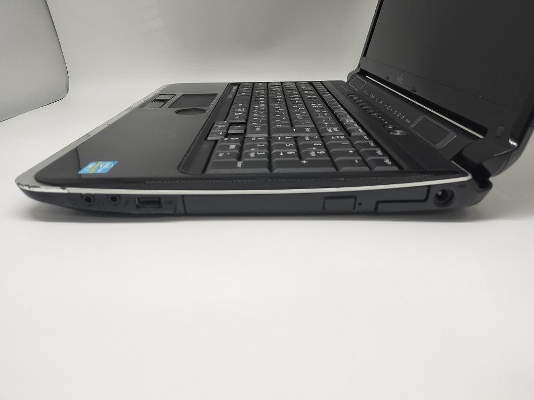 【FUJITSU】爆速 Core i7/新品SSD256GBノートパソコンB12