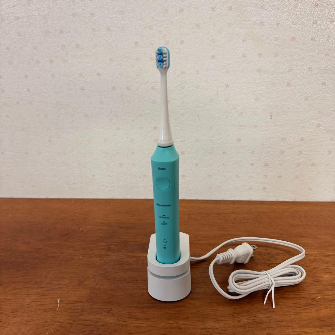● 未使用 パナソニック 電動歯ブラシ ドルツ 青 EW-DL35
