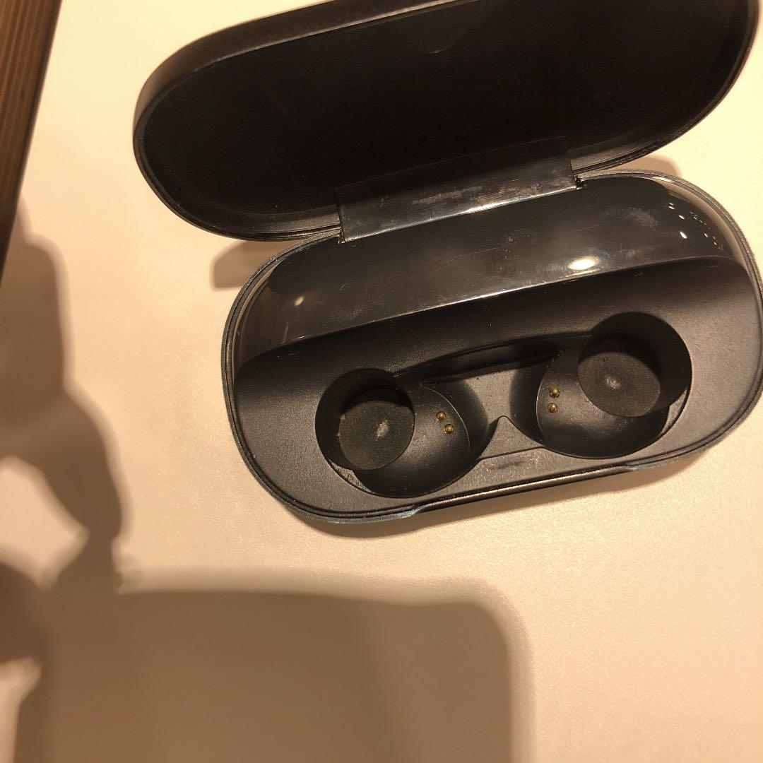 イヤホン Liberty