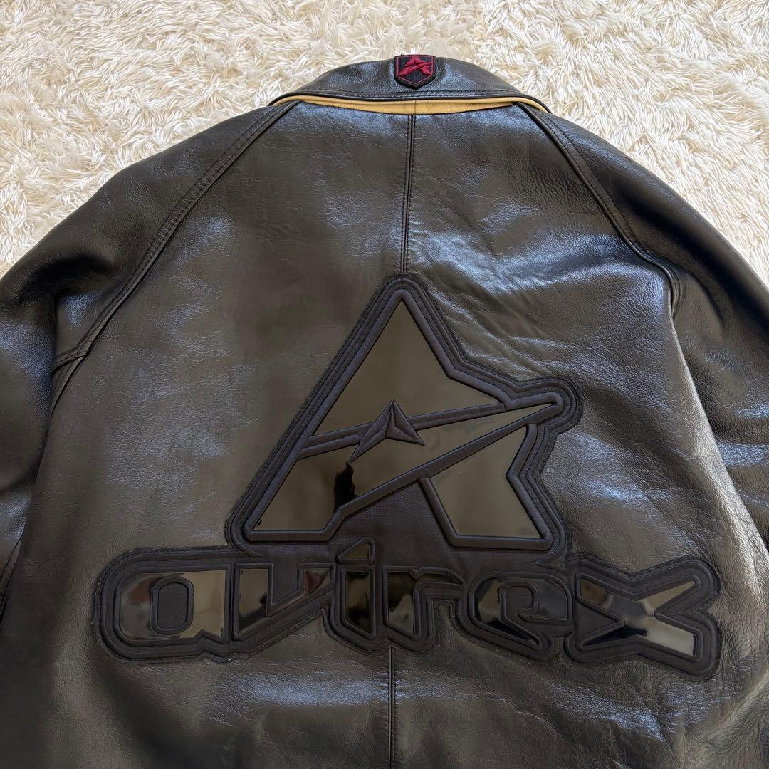 美品　アヴィレックス　レザージャケット　スタジャン　バックロゴ　ワッペン　2XL